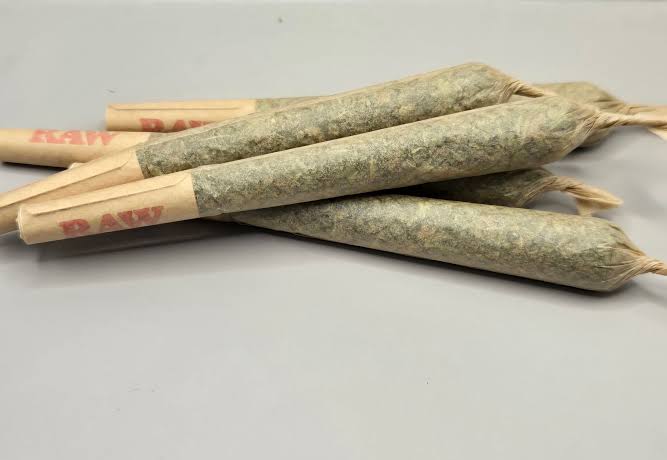 Cannabis Pre-Rolls UK — Complete Guide 2026